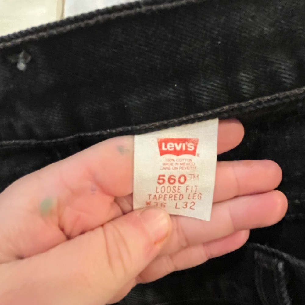 Levi's 560 Loose Fit Tapered Leg Jeans - Black